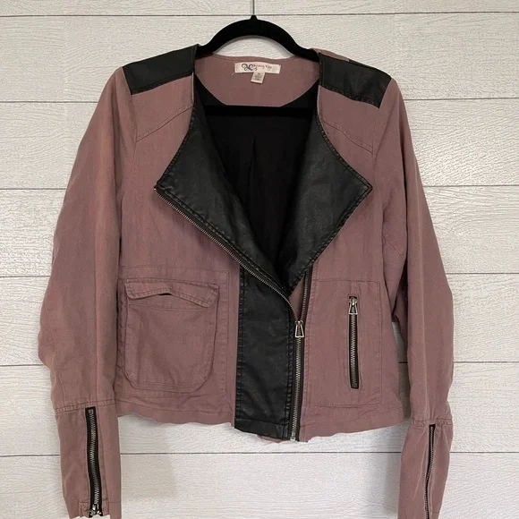 Moto Style Fall Jacket - Picture 2 of 7